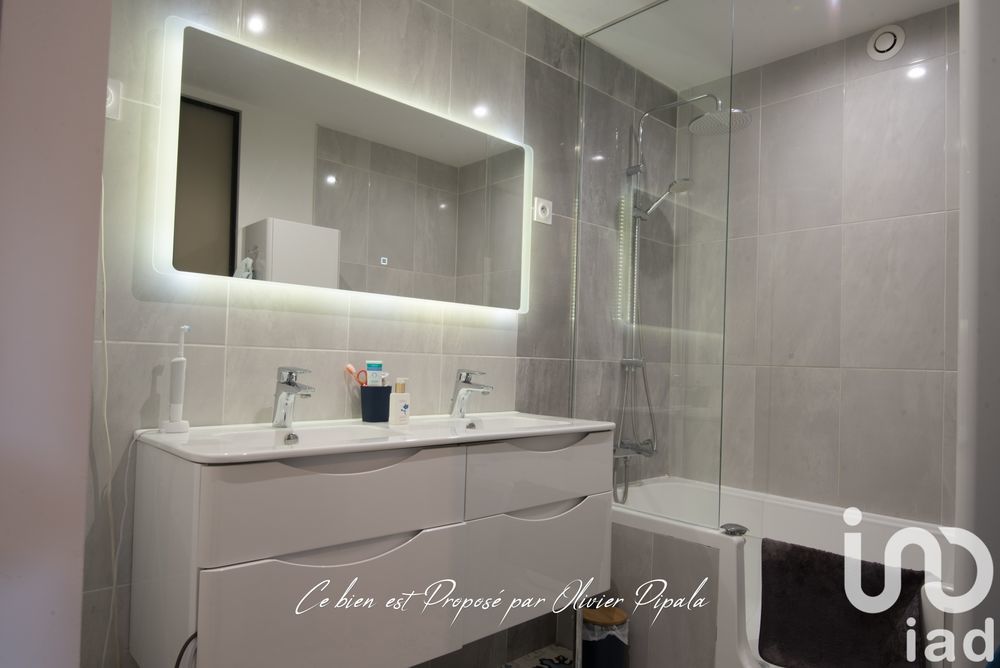 � vendre  Villa Angers (49100)