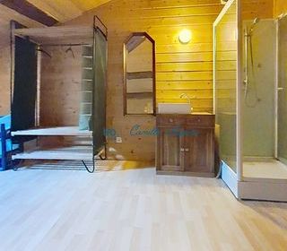  Immeuble � vendre 214 m�