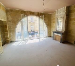  Appartement � vendre 1 pi�ce 107 m�