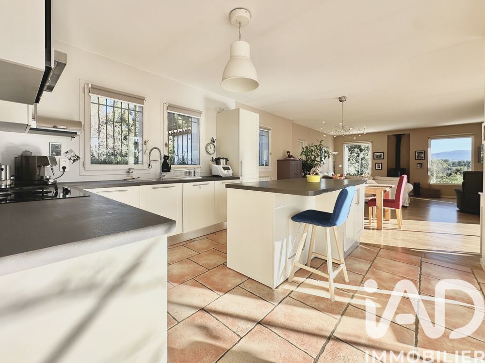 � vendre  Maison La Cadi�re-d'Azur (83740)