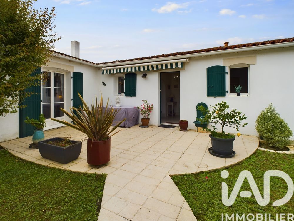 � vendre  Maison Loix (17111)