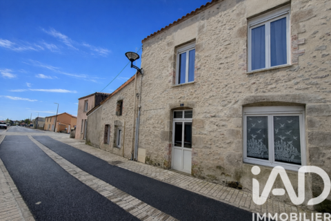   Vente Maison/villa 6 pi�ces Maison - 6 pi�ce(s) - 161 m�