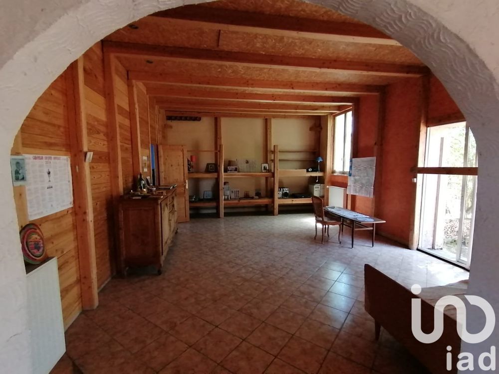� vendre  Maison Laurie (15500)