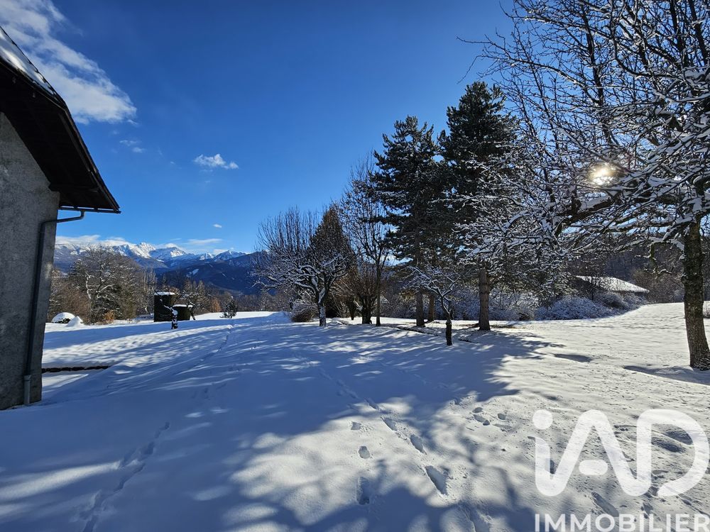 � vendre  Villa Savines-le-Lac (05160)