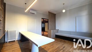  Villa � vendre 15 + pi�ces 269 m�