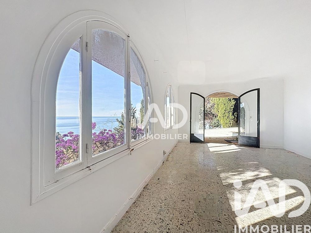 � vendre  Maison Roquebrune-Cap-Martin (06190)