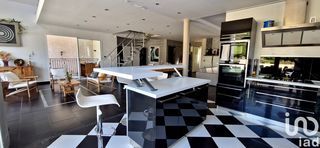  Maison � vendre 7 pi�ces 240 m�