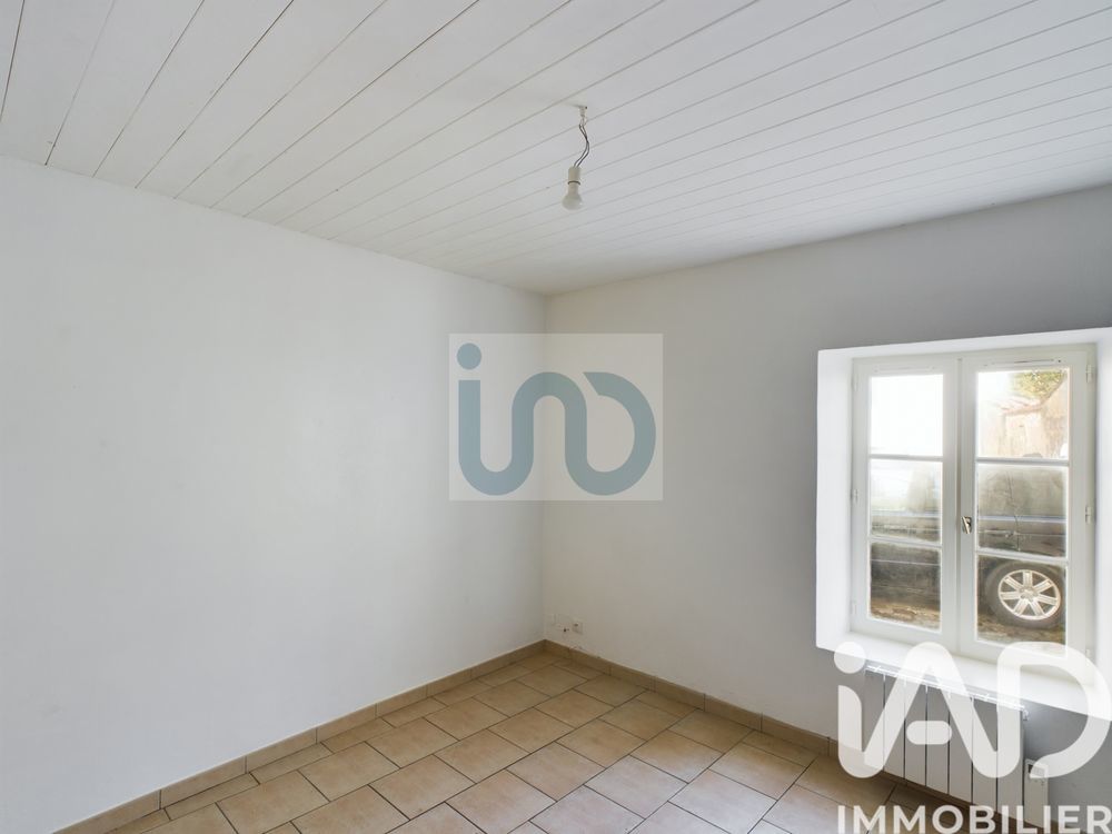 � vendre  Maison Saint-Martin-de-R� (17410)