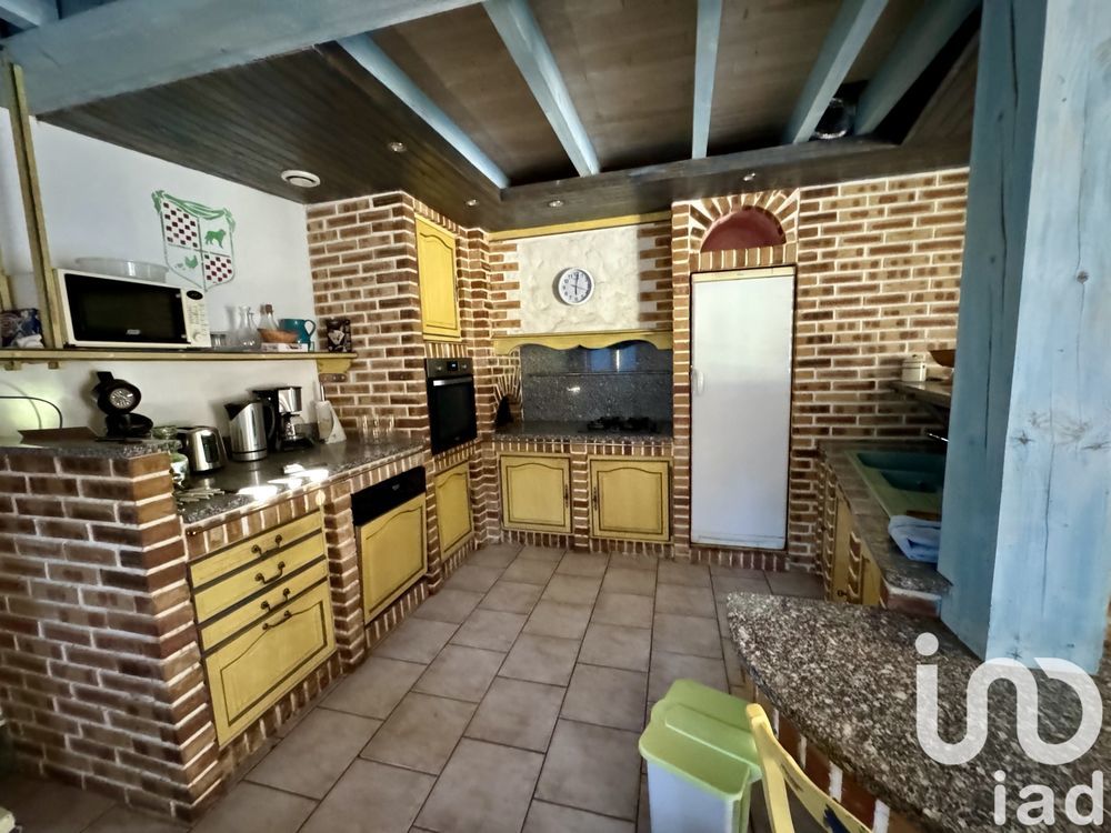 � vendre  Maison Charras (16380)