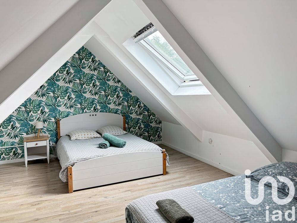 � vendre  Maison Saint-Hernin (29270)