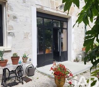  Immeuble � vendre 499 m�