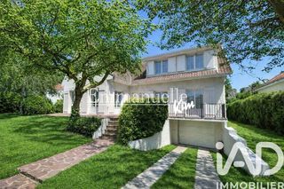  Maison � vendre 10 pi�ces 270 m�