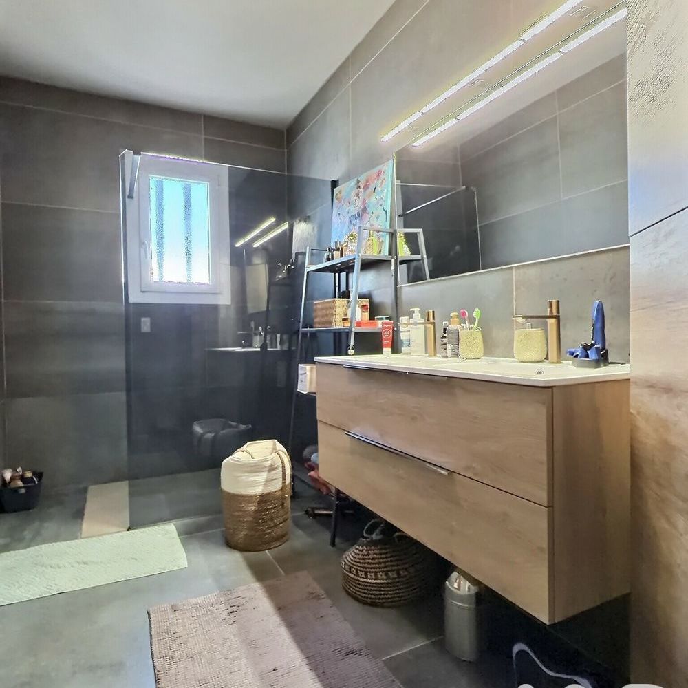 � vendre  Maison Mouri�s (13890)