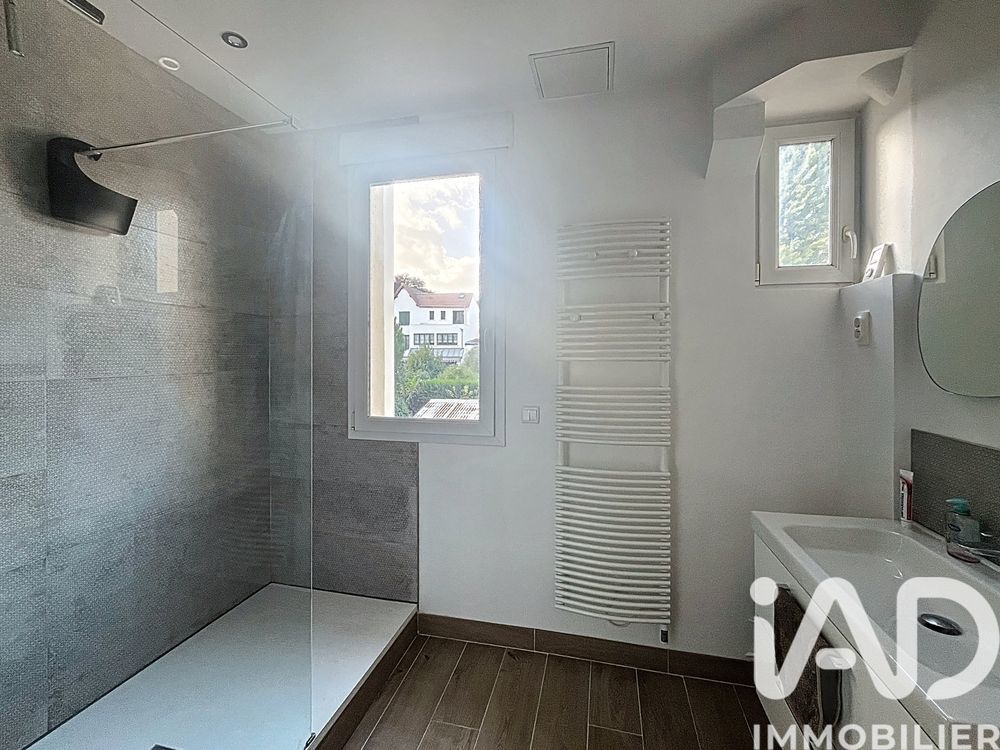 � vendre  Appartement Suresnes (92150)