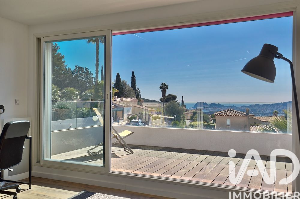 � vendre  Maison Ceyreste (13600)