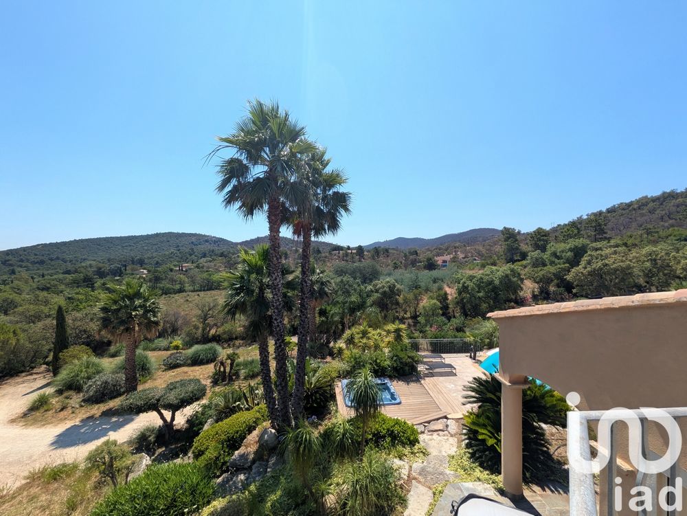 � vendre  Maison Bormes-les-Mimosas (83230)