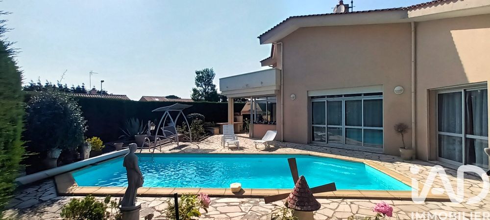 � vendre  Villa Les Sables-d'Olonne (85100)