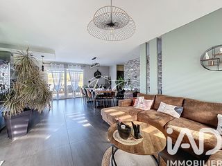  Maison � vendre 8 pi�ces 141 m�