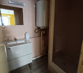  Immeuble � vendre 56 m�