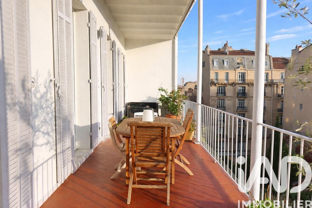 � vendre  Appartement Marseille 8