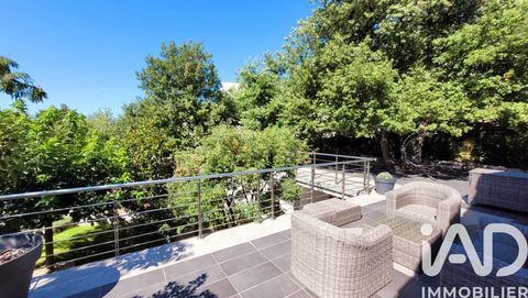   Vente Maison/villa 7 pi�ces Maison - 7 pi�ce(s) - 176 m�