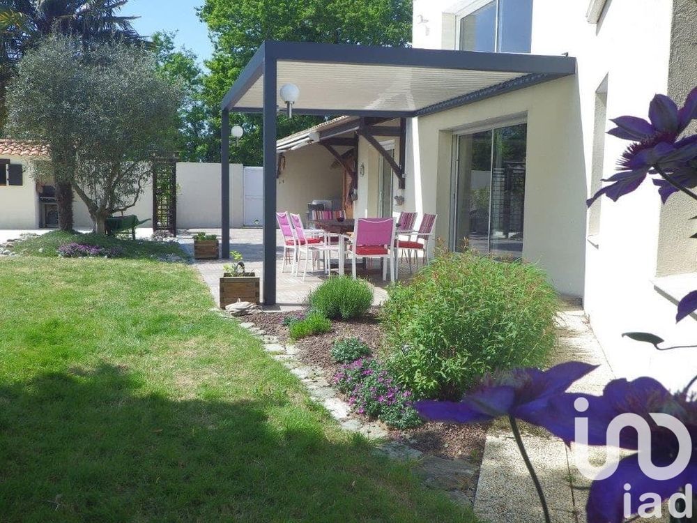 � vendre  Maison Le Fenouiller (85800)