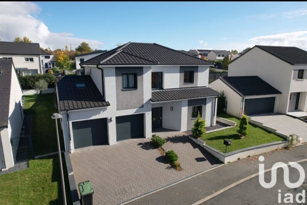� vendre  Villa Thionville (57100)