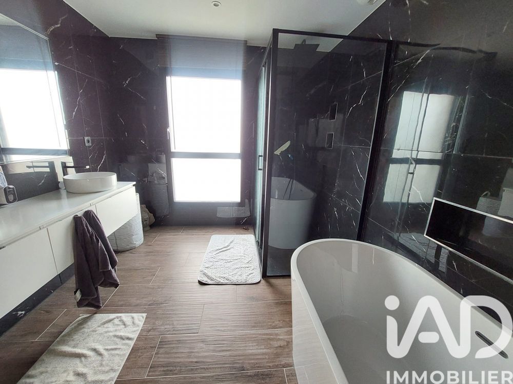 � vendre  Maison La Chapelle-sur-Erdre (44240)