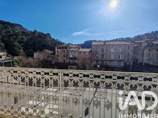  Immeuble � vendre 181 m�