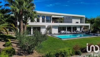  Villa � vendre 6 pi�ces 185 m�