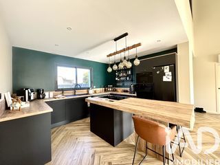  Villa � vendre 8 pi�ces 205 m�