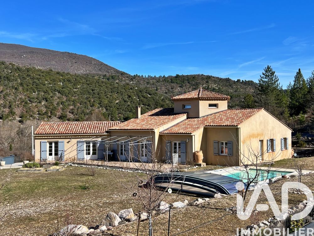 � vendre  Maison Savoillan (84390)