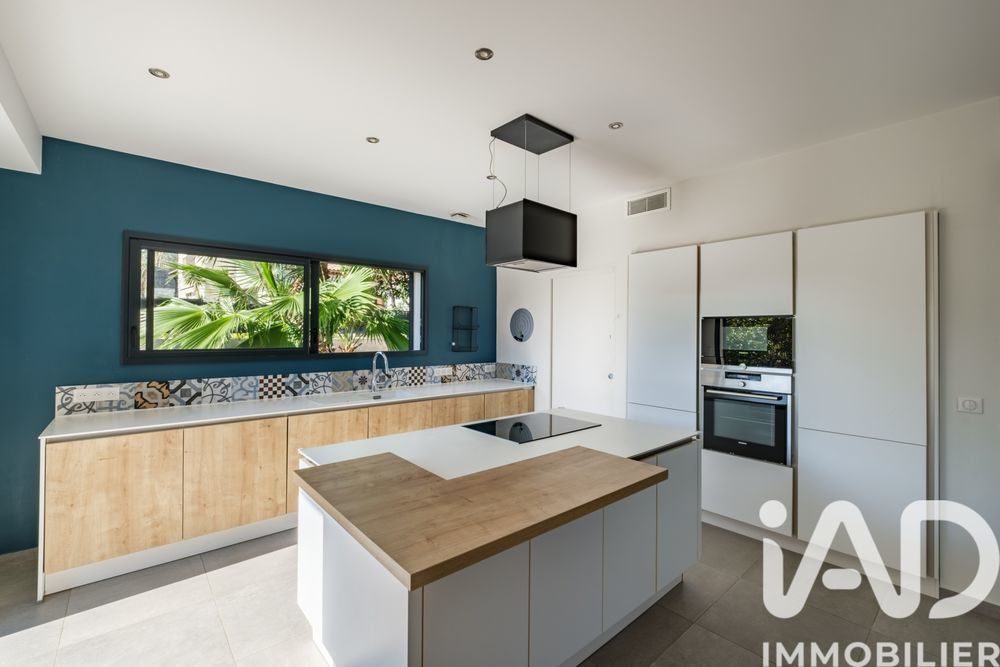 � vendre  Villa La Colle-sur-Loup (06480)