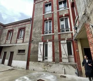  Immeuble � vendre 636 m�