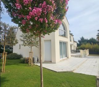  Maison � vendre 8 pi�ces 211 m�