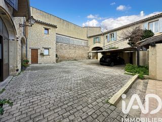  Immeuble � vendre 566 m�