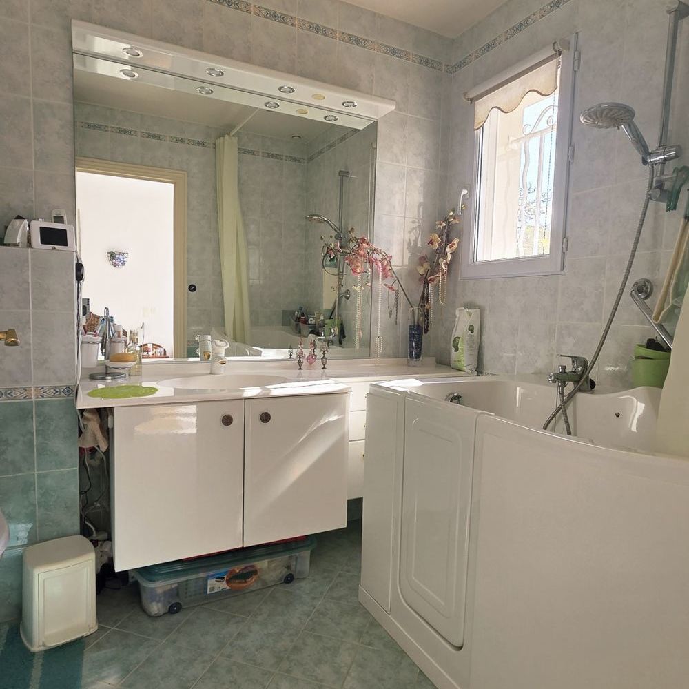 � vendre  Maison Saint-Rapha�l (83700)