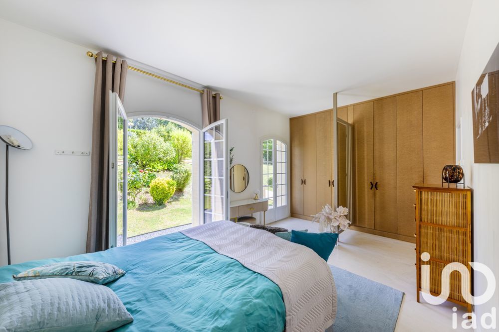 � vendre  Maison Nesles-la-Vall�e (95690)