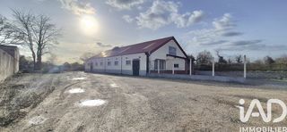  Immeuble � vendre 374 m�