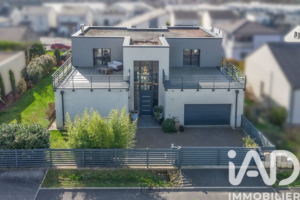 � vendre  Villa Thionville (57100)