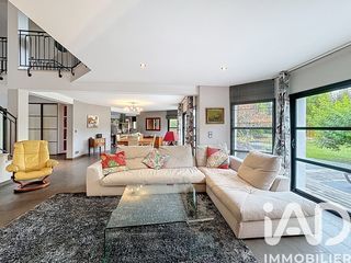  Maison � vendre 8 pi�ces 251 m�