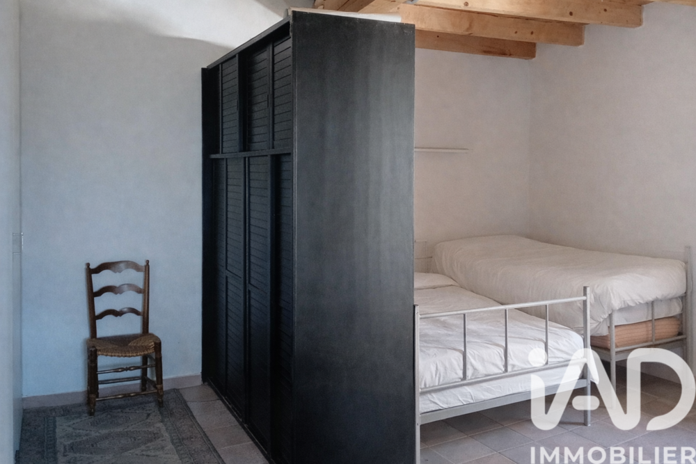 � vendre  Maison Opp�de (84580)