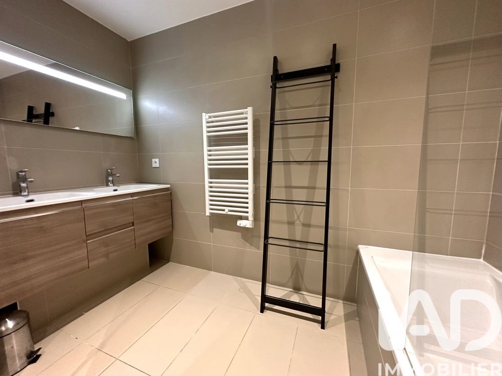 � vendre  Appartement Saint-Rapha�l (83700)