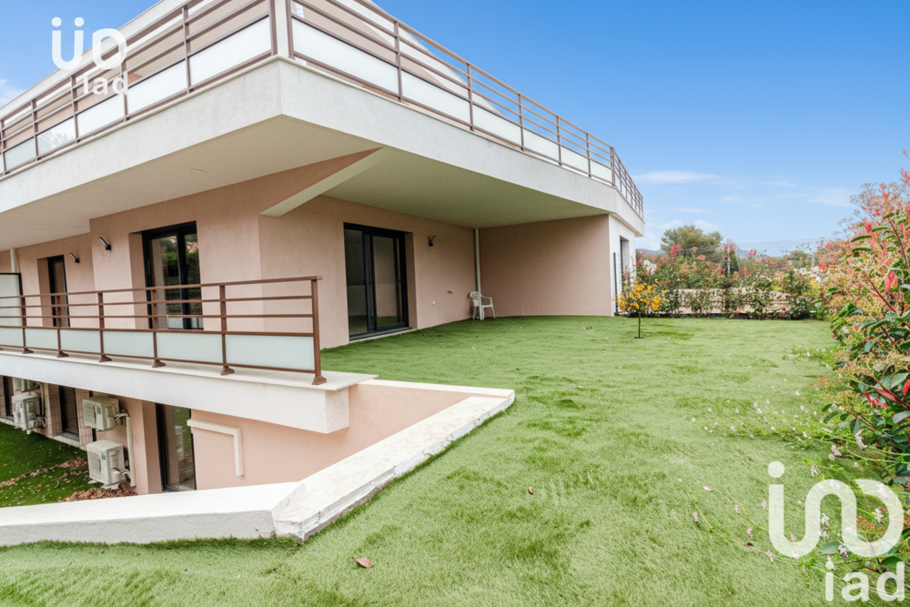 � vendre  Appartement Agay (83530)