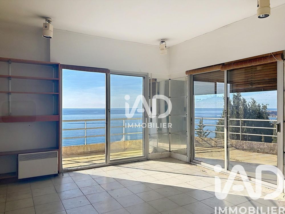 � vendre  Maison Roquebrune-Cap-Martin (06190)