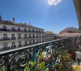  Appartement � vendre 5 pi�ces 106 m�