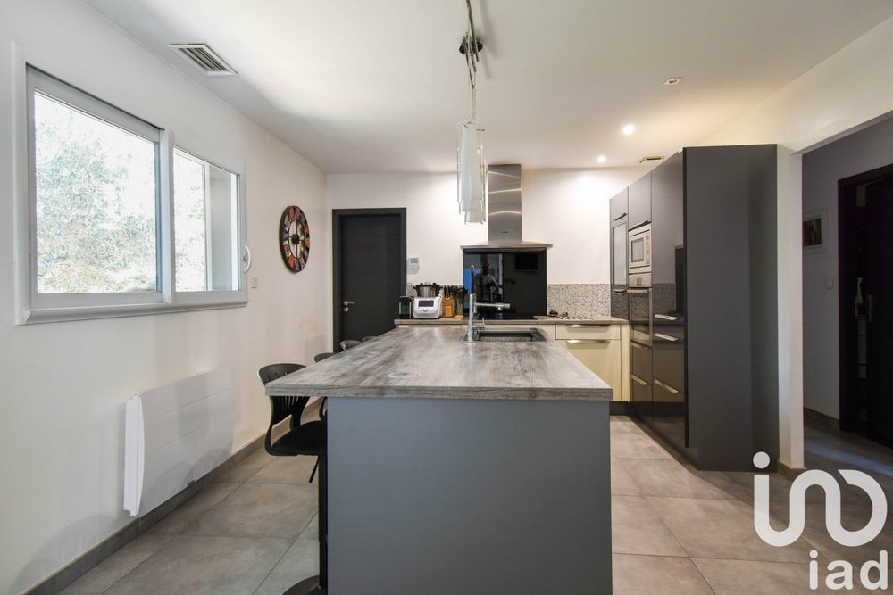 � vendre  Maison Roquevaire (13360)