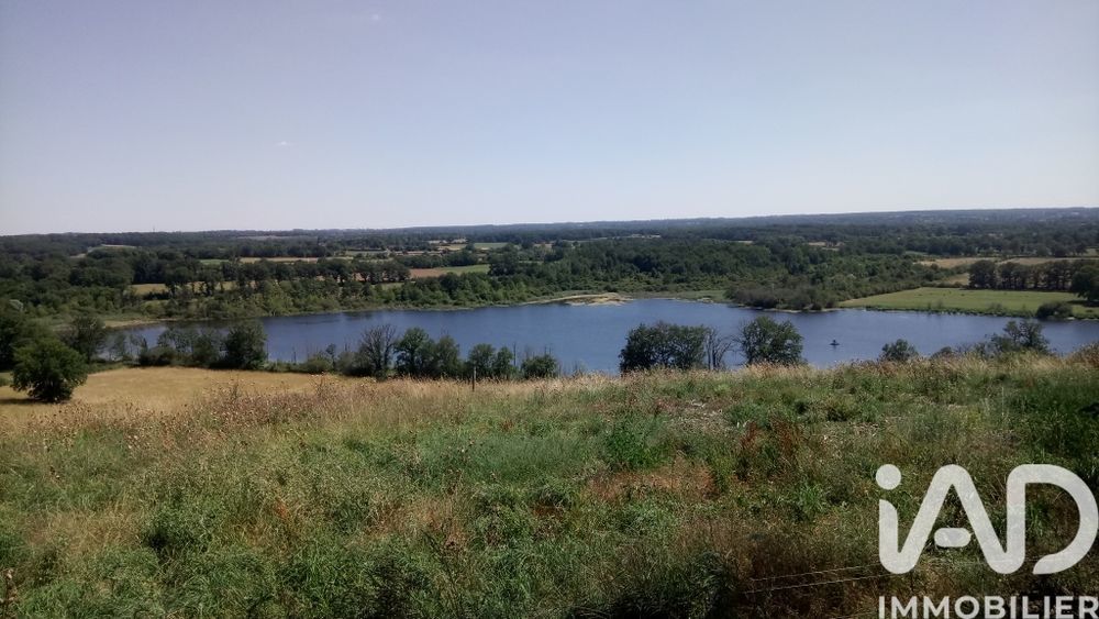 � vendre  Maison Ch�teaumeillant (18370)