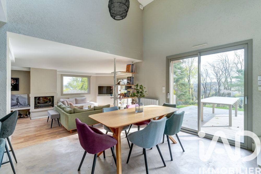 � vendre  Maison Saint-Romain-au-Mont-d'Or (69270)