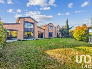  Villa � vendre 14 pi�ces 750 m�